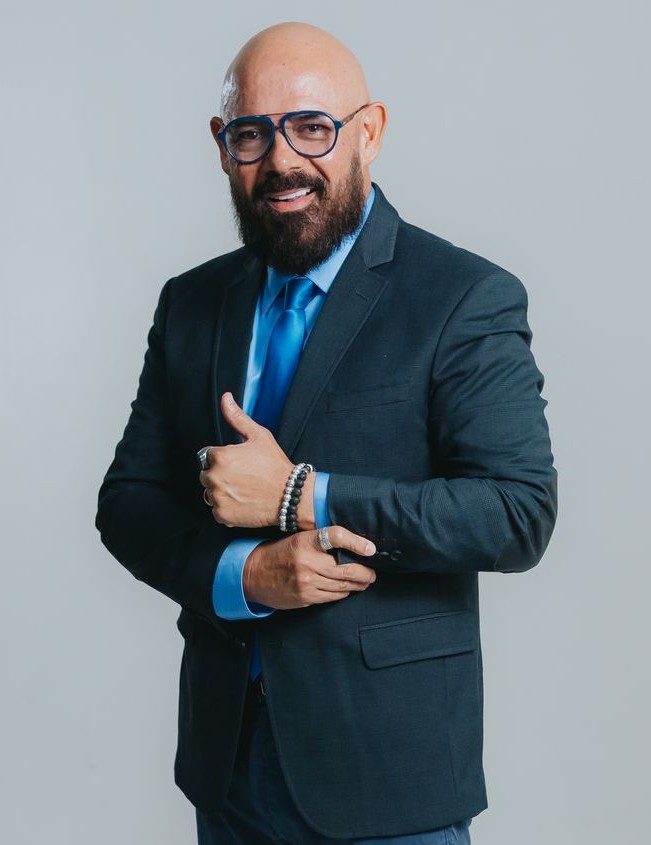 Foto do Dr. Paulo Silvestre